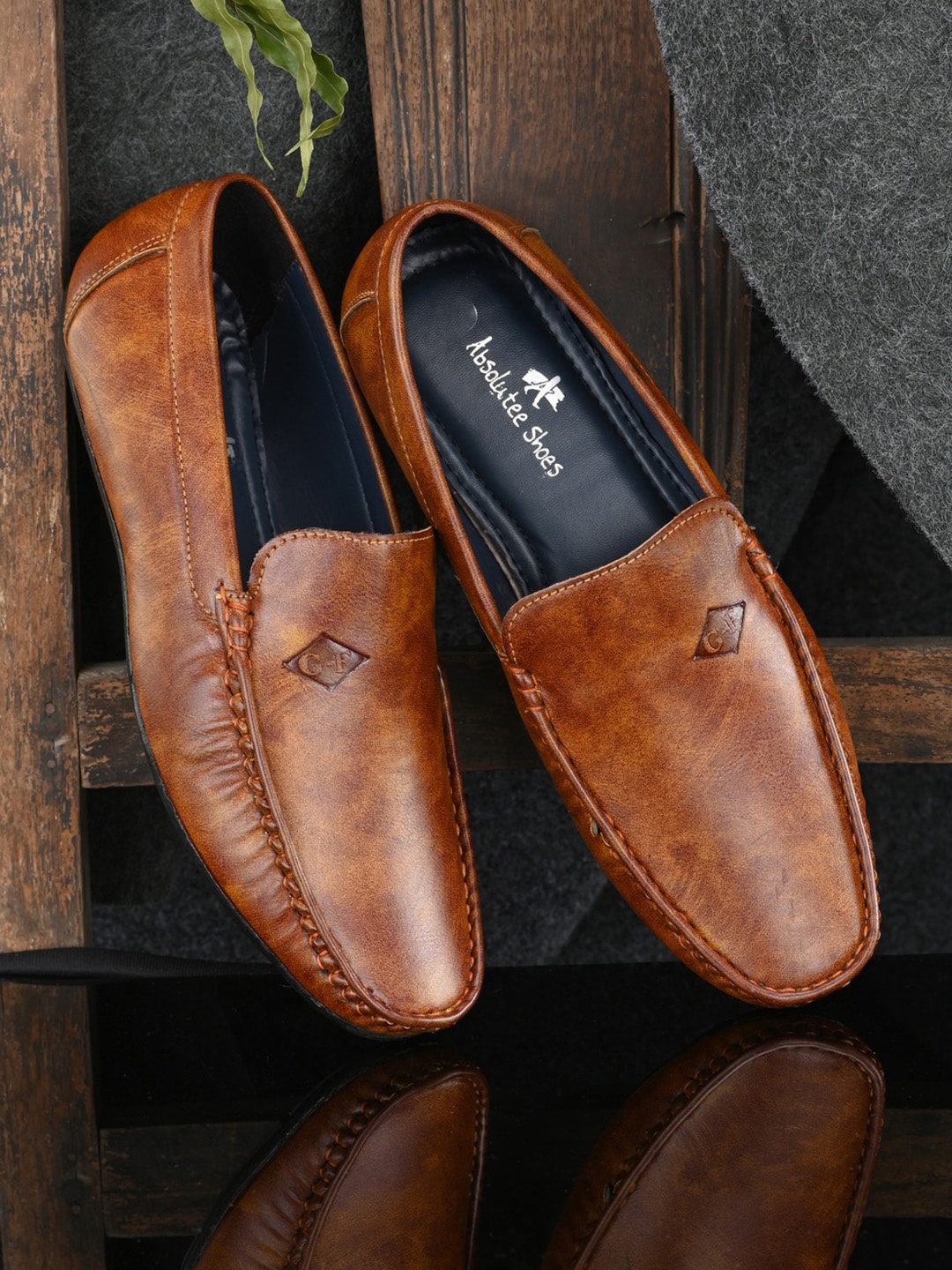 

Absolutee Shoes Men Printed Loafers, Tan