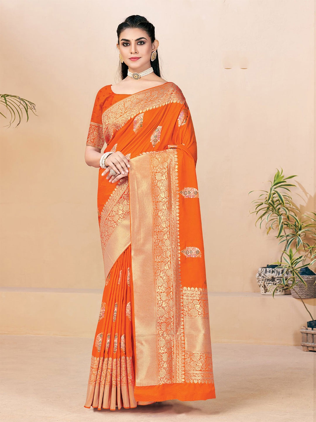 

Exclusiva Woven Design Zari Silk Blend Banarasi Saree, Orange