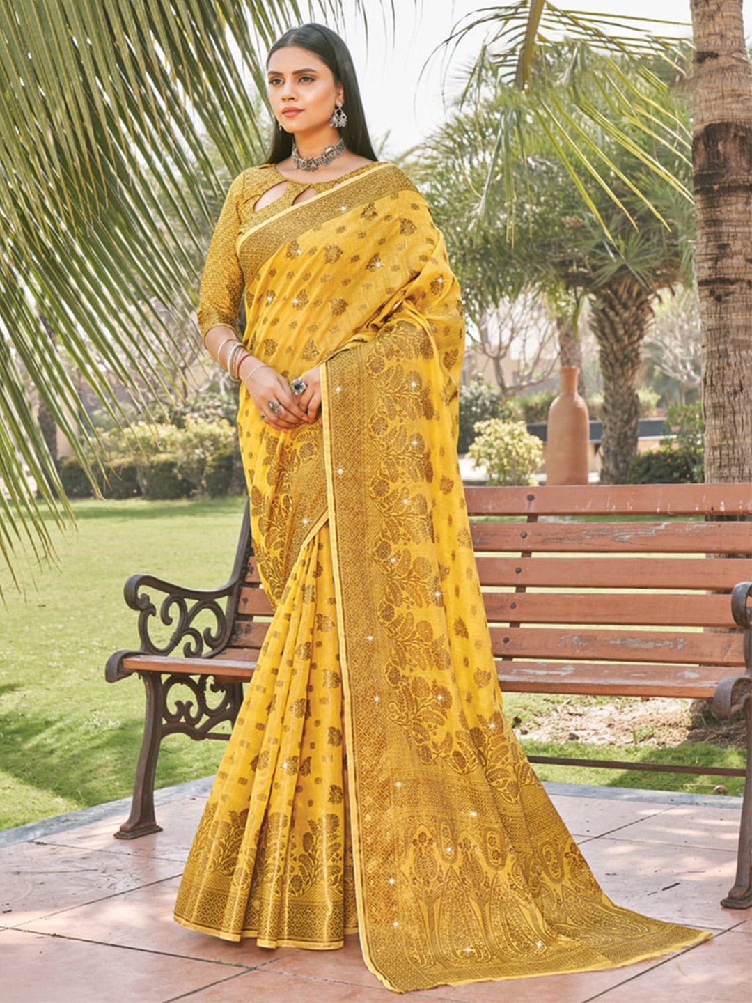 

Exclusiva Ethnic Motifs Zari Pure Cotton Saree, Yellow