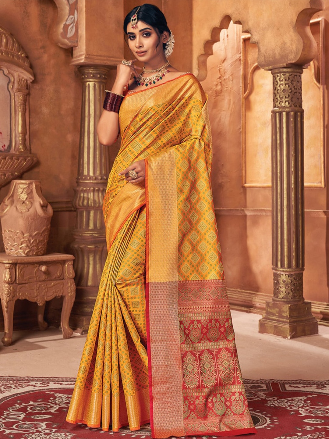 

Exclusiva Woven Design Silk Blend Patola Zari Saree, Yellow