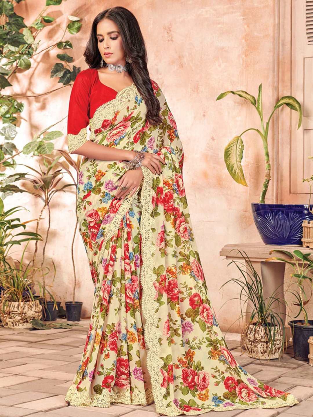 

Exclusiva Floral Embroidered Saree, Yellow