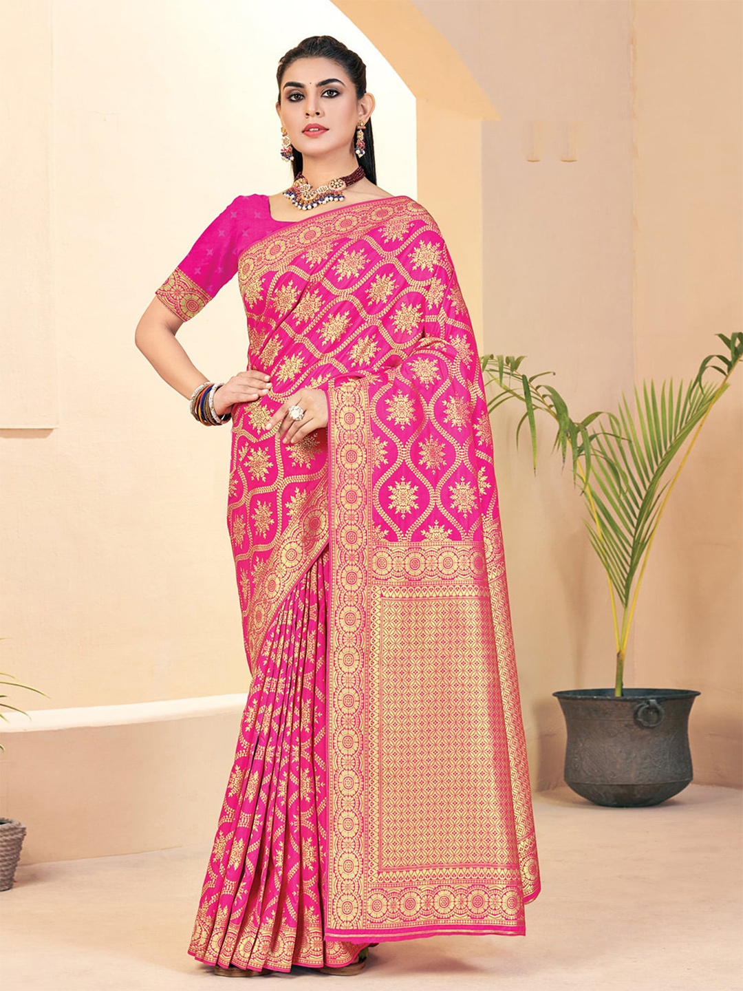 

Exclusiva Woven Design Zari Banarasi Saree, Pink