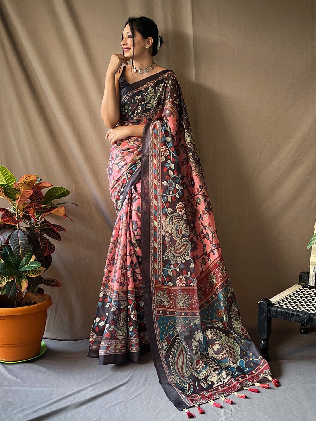 

KARAGIRI Kalamkari Block Print Saree, Peach