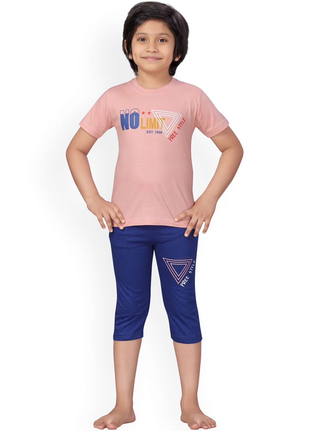 

Aarika Boys Printed Pure Cotton Night suit, Peach