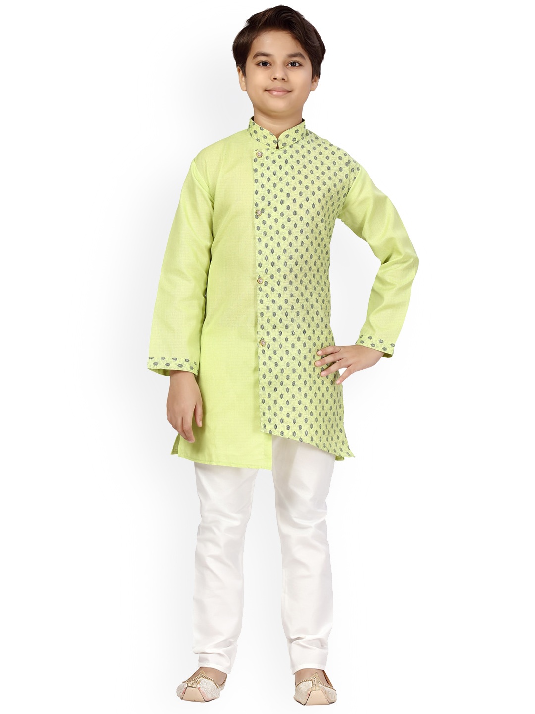 

Aarika Boys Ethnic Motifs Printed Pure Cotton Kurta with Pyjamas, Green