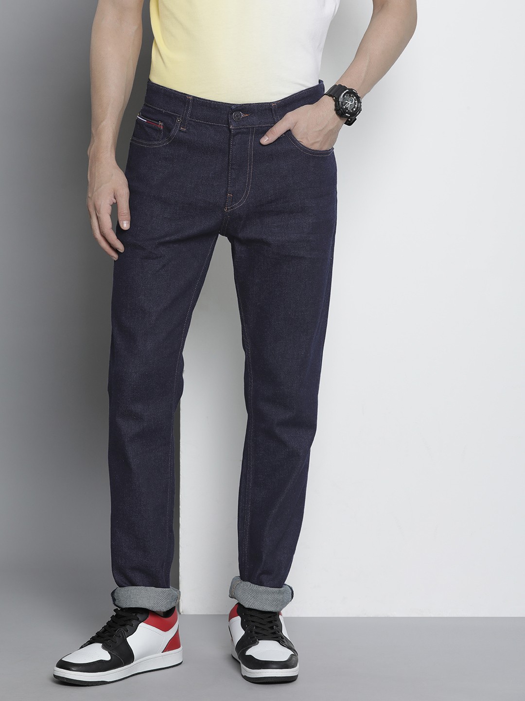 

Tommy Hilfiger Men Mid Rise Straight Fit Jeans, Blue