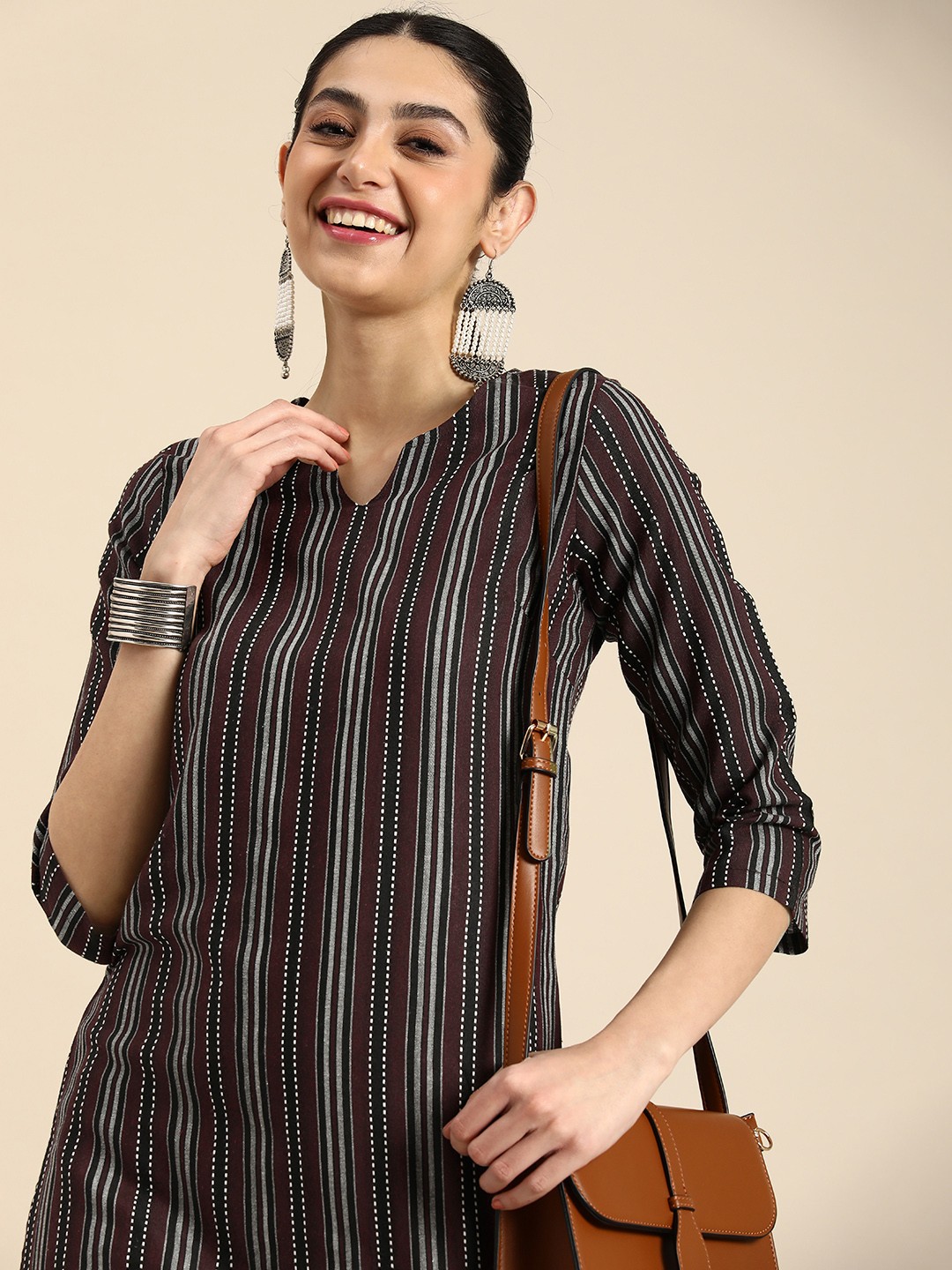 

Anouk Striped Kurta, Maroon