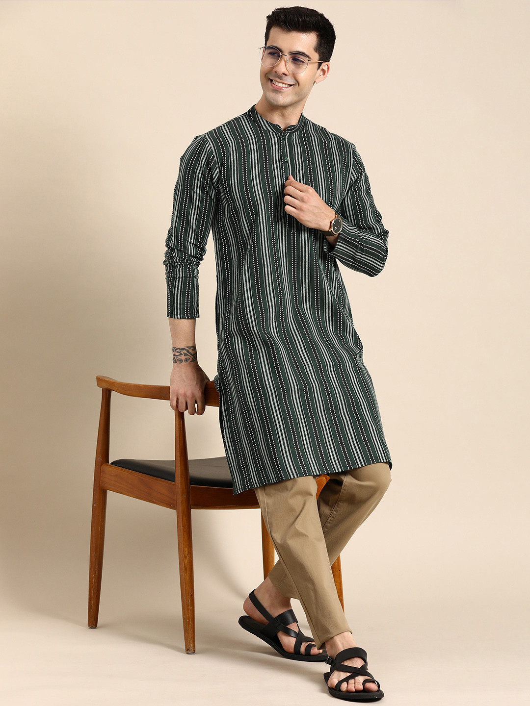 

Anouk Men Striped Mandarin Collar Straight Kurta, Green