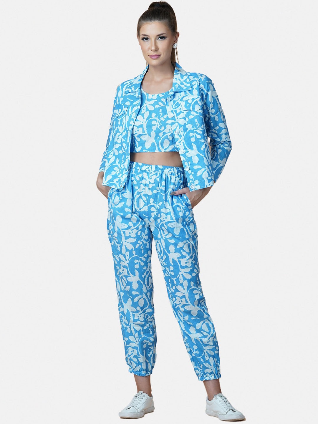 

Twilldor Women Printed Cotton Co-Ords With Jacket, Blue