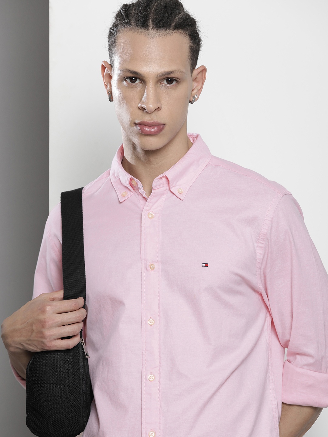 

Tommy Hilfiger Men Solid Casual Shirt, Pink