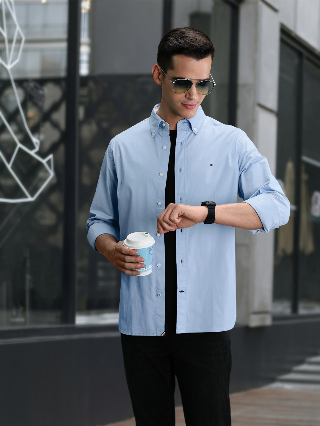 

Tommy Hilfiger Solid WCC CLASSIC FLEX POPLIN Casual Shirt, Blue