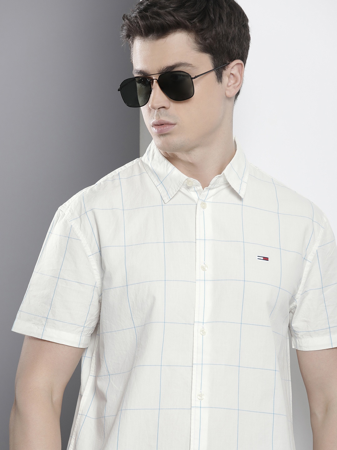 

Tommy Hilfiger Windowpane Checked Pure Cotton Casual Shirt, White