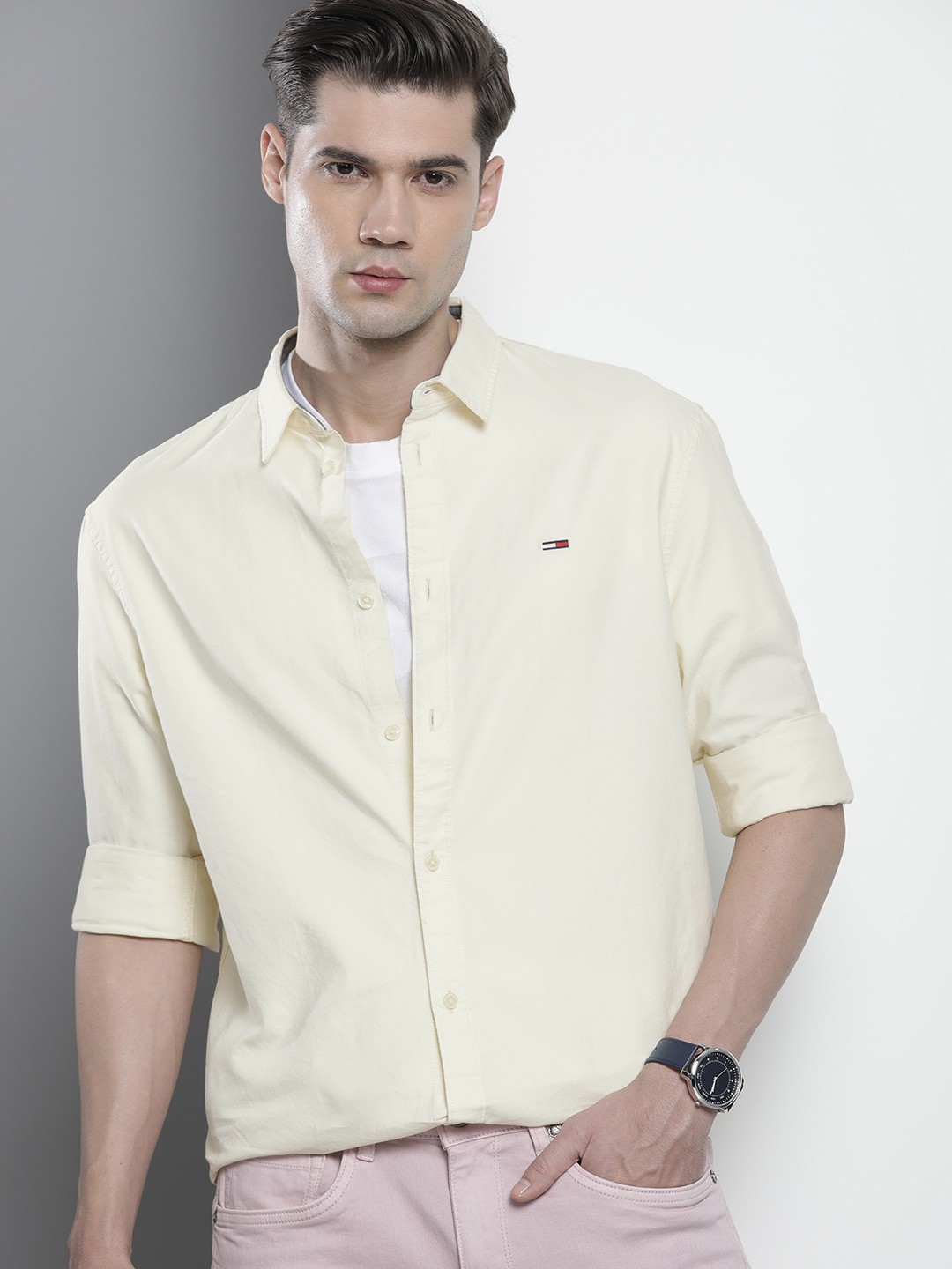 

Tommy Hilfiger Men Pure Cotton Classic Casual Shirt, Yellow