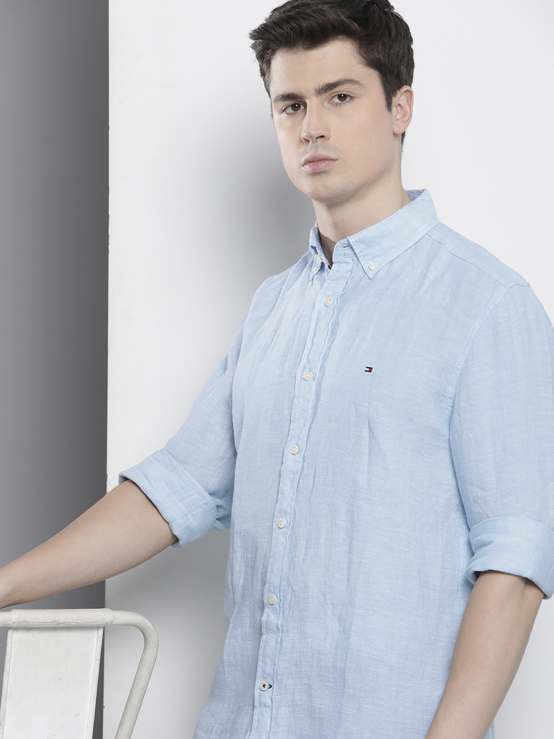 

Tommy Hilfiger Men Pure Linen Classic Opaque Casual Shirt, Blue