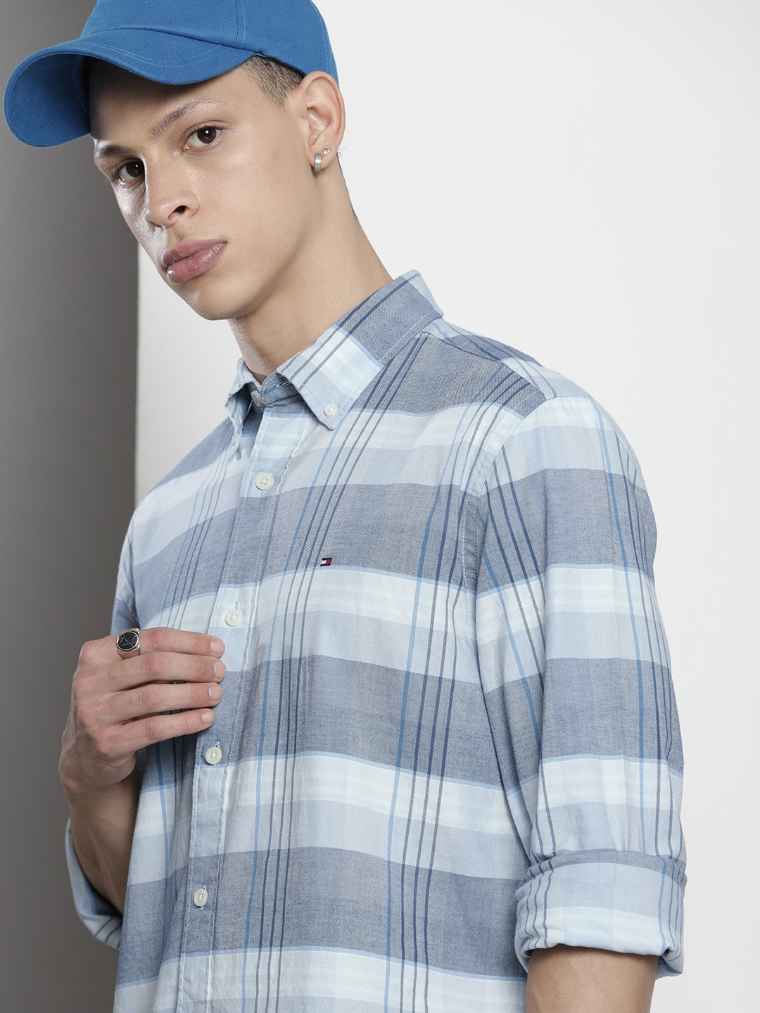 

Tommy Hilfiger Men Tartan Checked Oxford Casual Shirt, Blue