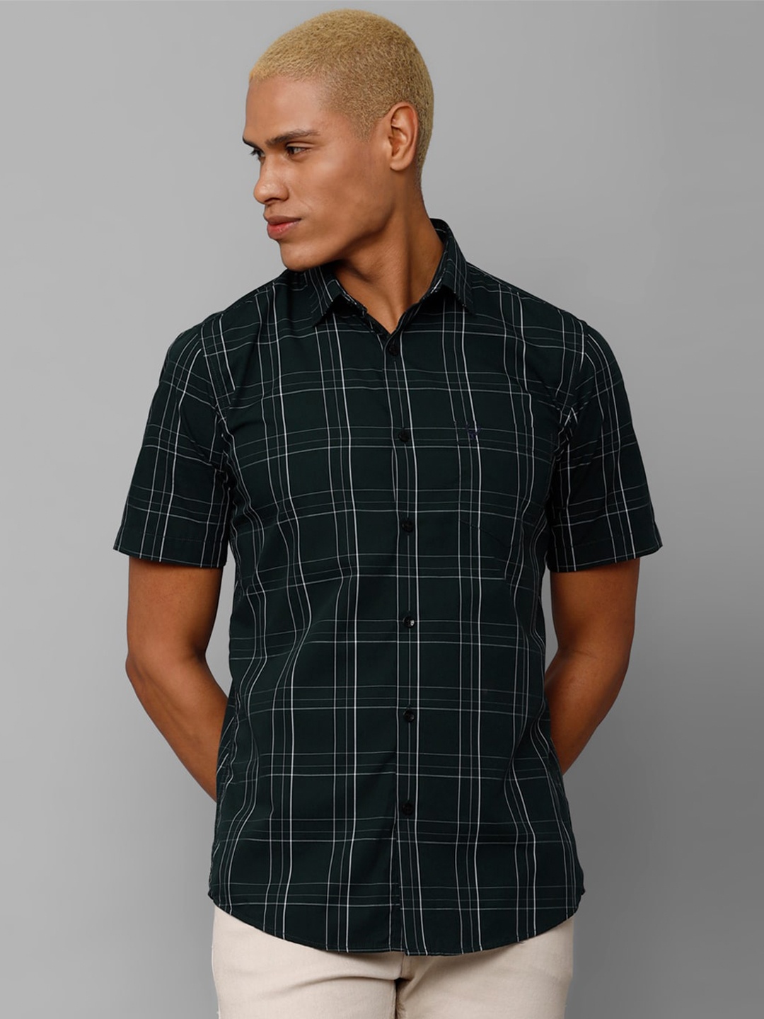 

Allen Solly Men Checked Casual Cotton Shirt, Blue
