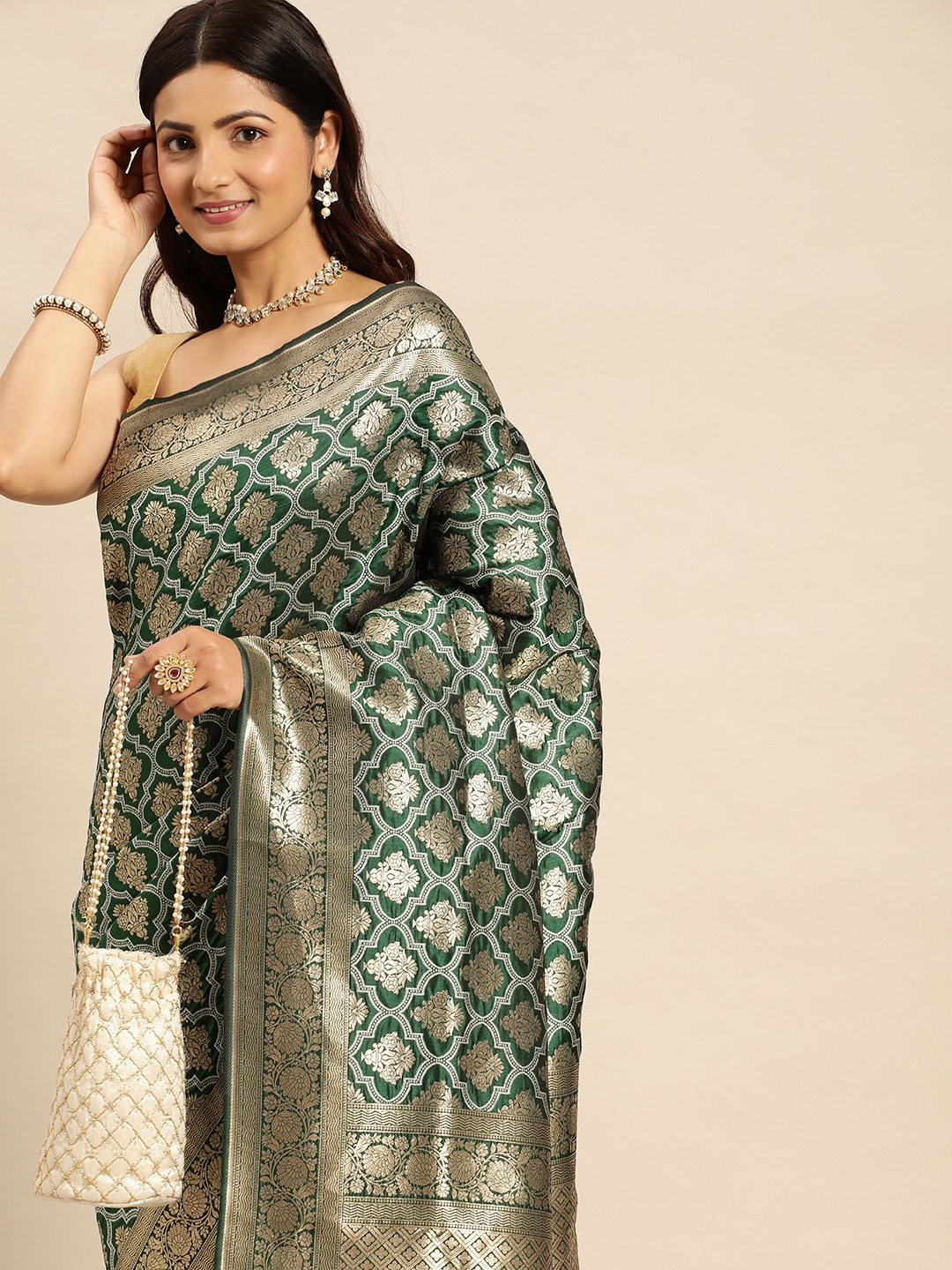 

Royal Rajgharana Saree Ethnic Motifs Zari Pure Silk Kanjeevaram Saree, Green
