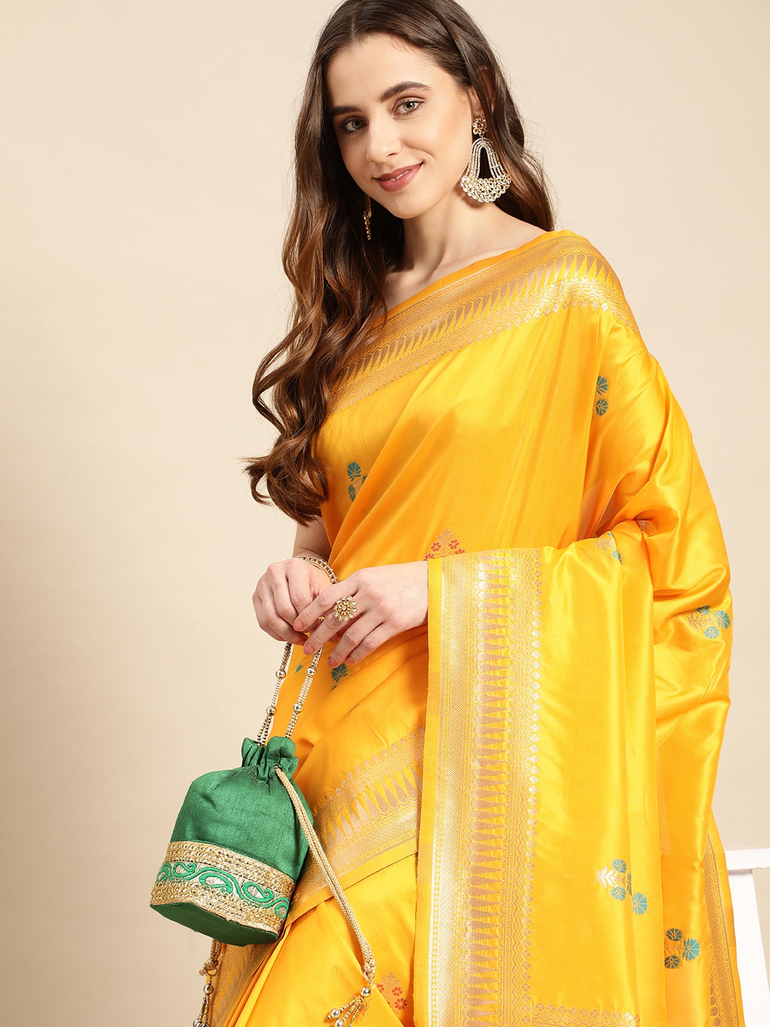 

Royal Rajgharana Saree Ethnic Motifs Zari Pure Silk Banarasi Saree, Yellow
