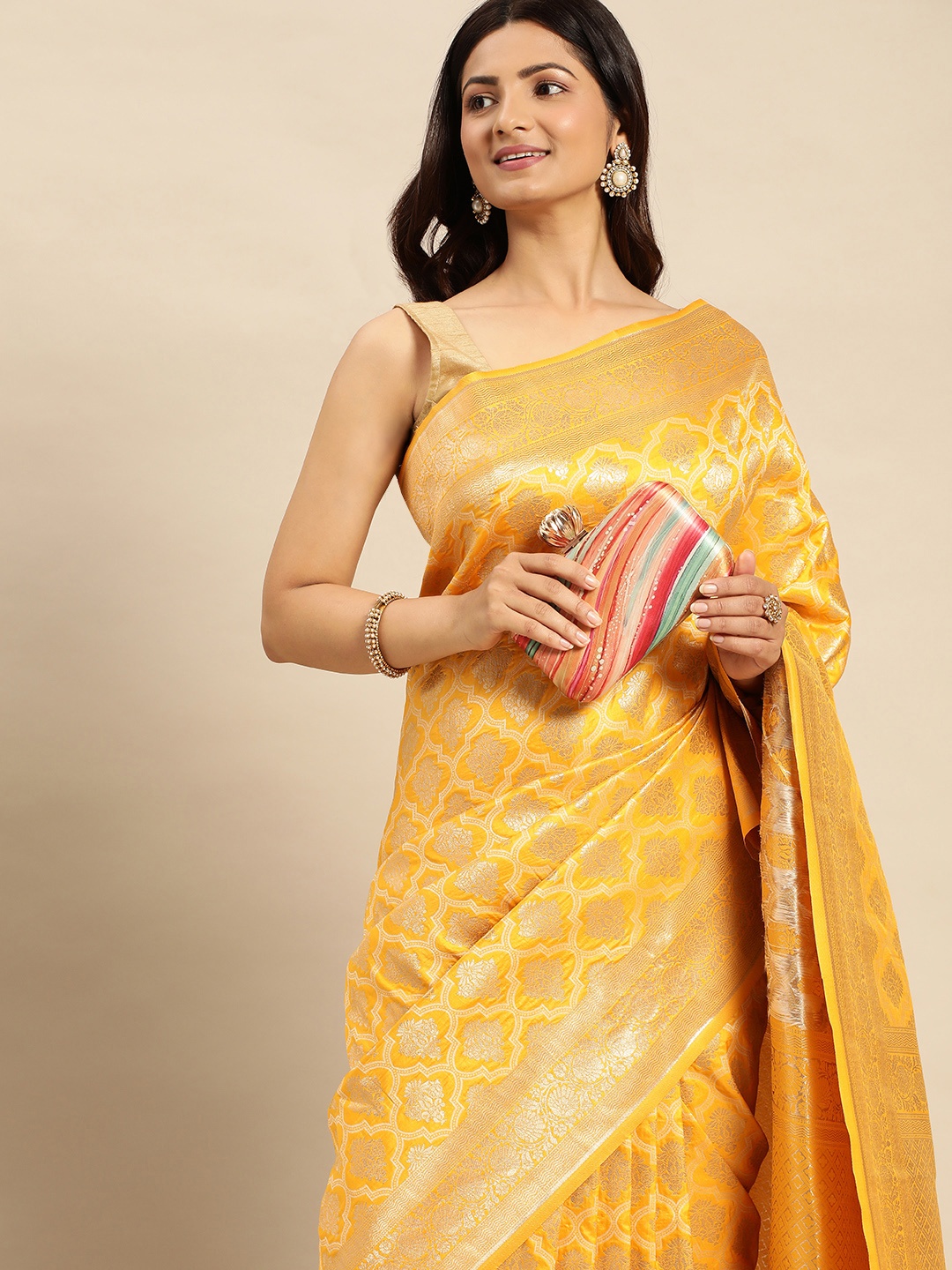 

Royal Rajgharana Saree Ethnic Motifs Zari Pure Silk Kanjeevaram Saree, Yellow