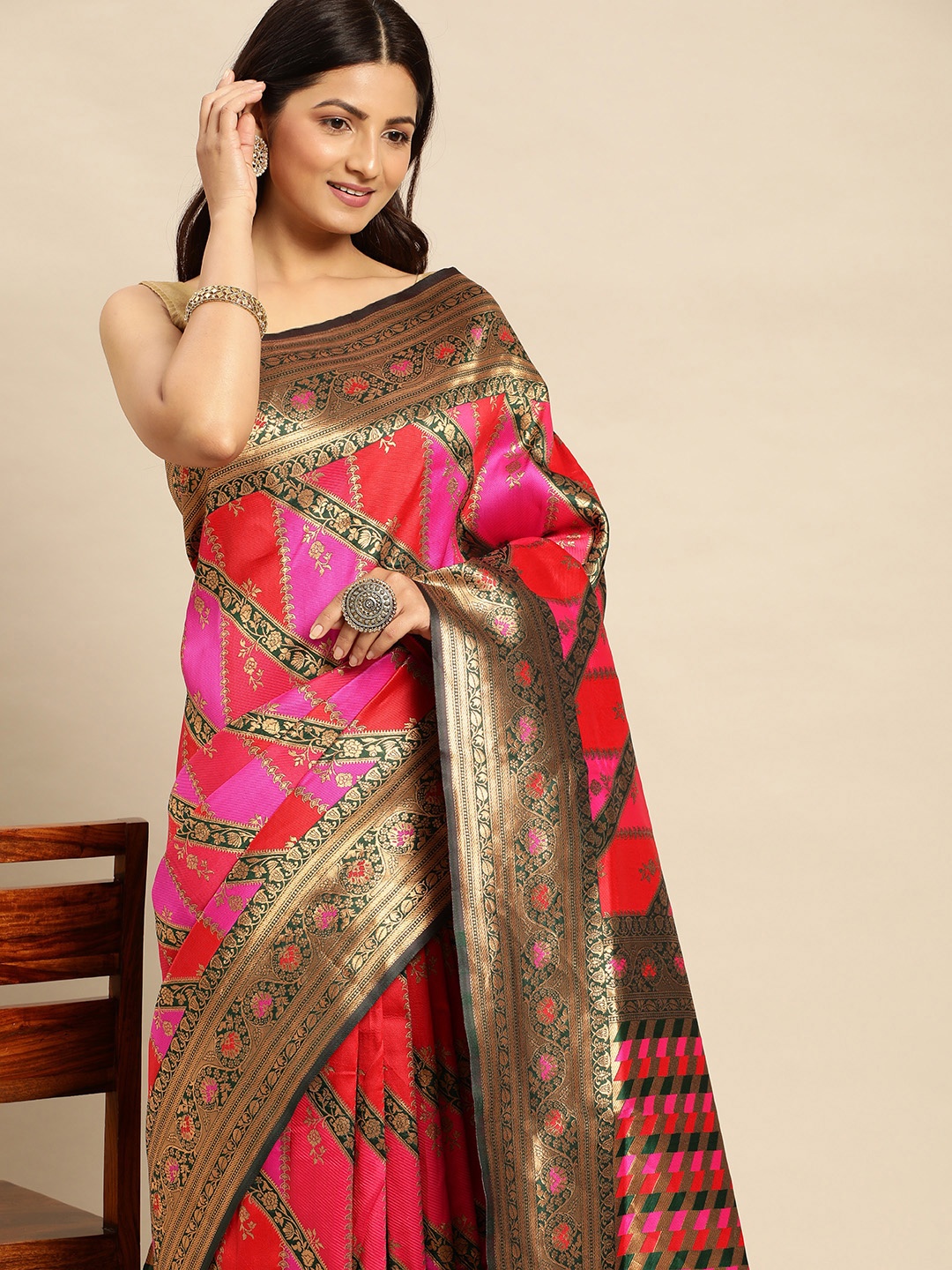 

Royal Rajgharana Saree Ethnic Motifs Zari Pure Silk Kanjeevaram Saree, Olive