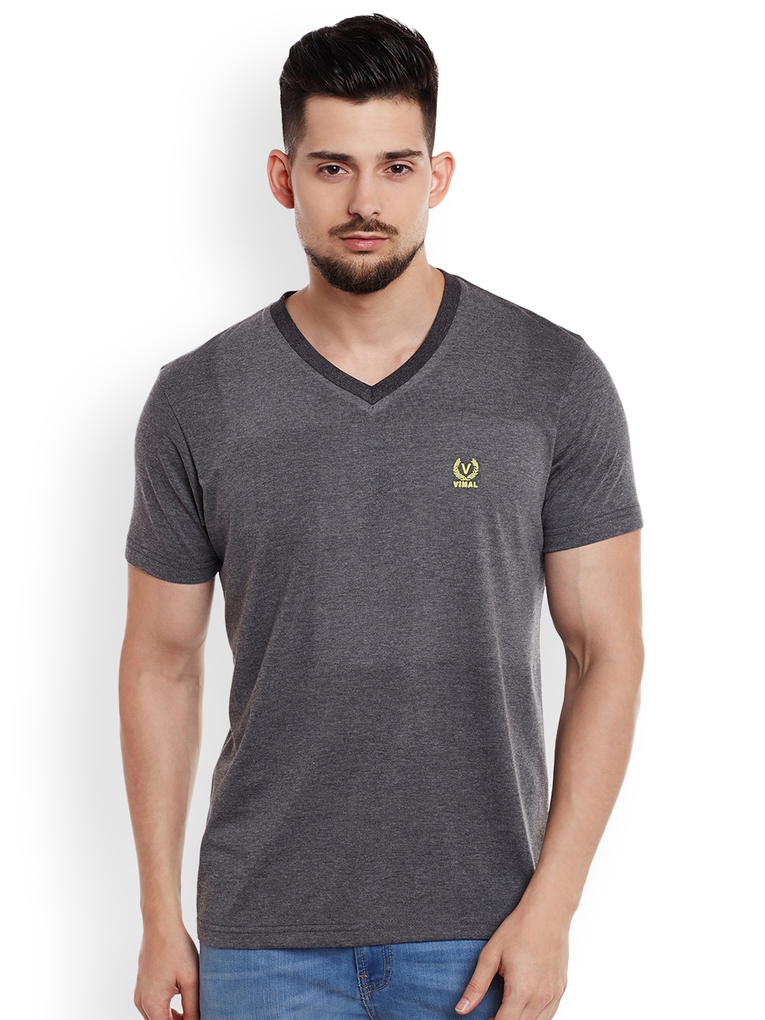 

MACK Men Grey Solid T-shirt