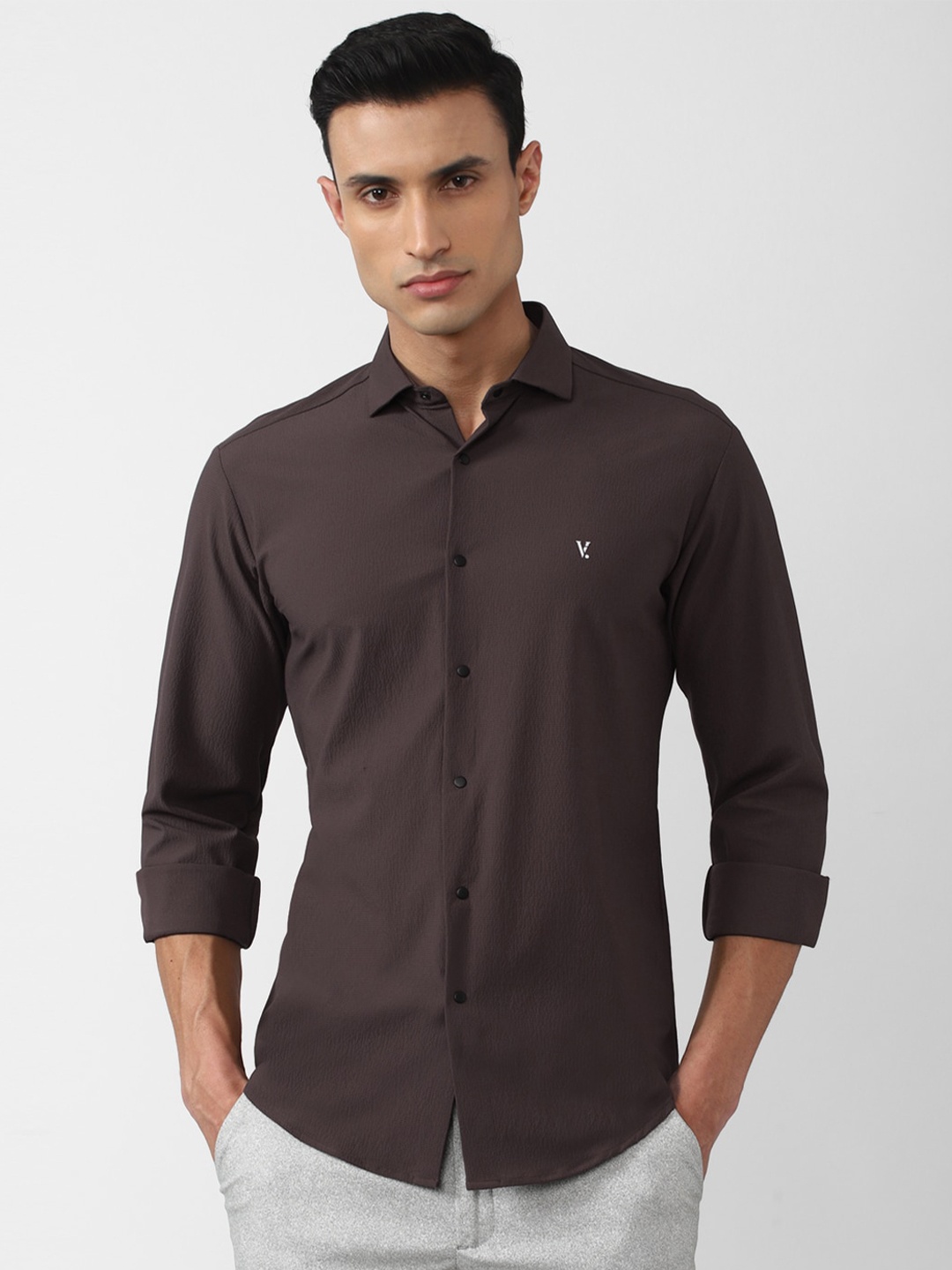 

V Dot Men Slim Fit Casual Shirt, Brown