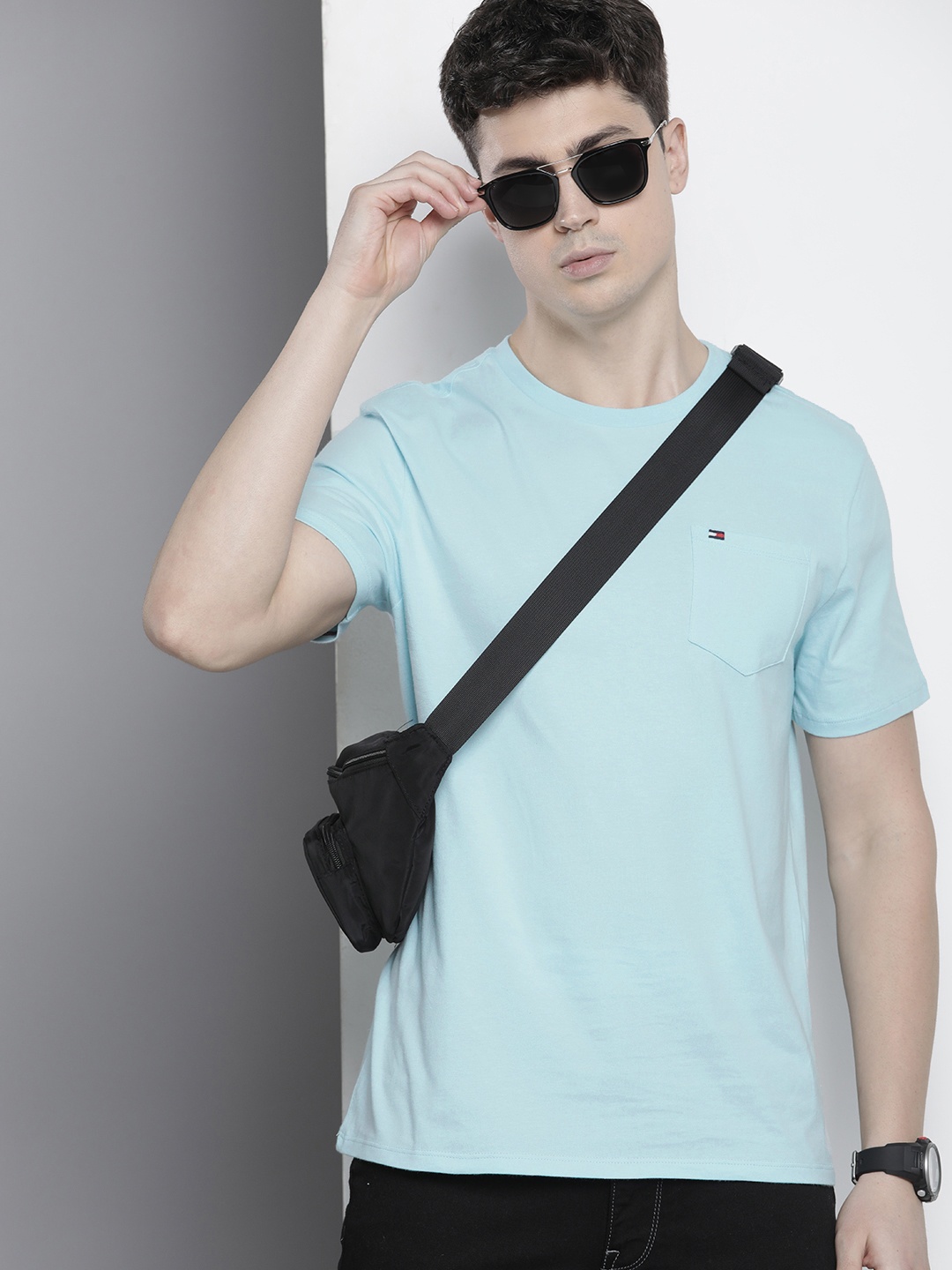 

Tommy Hilfiger Round Neck Pure Cotton T-shirt With Chest Pocket, Blue