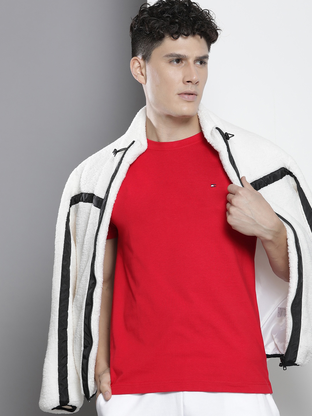 

Tommy Hilfiger Men Pure Cotton Slim Fit T-shirt, Red