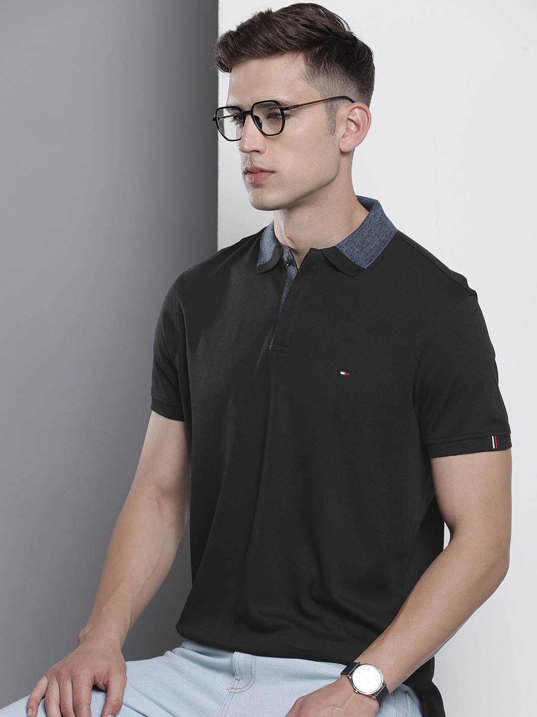 

Tommy Hilfiger Men Solid Contrast Polo Collar Knitted T-shirt, Black