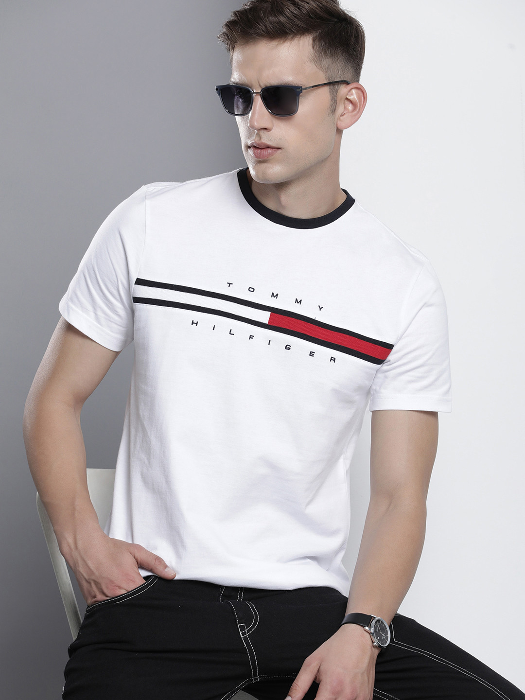 

Tommy Hilfiger Round Neck Brand Logo Embroidered & Ribbed Detail Pure Cotton T-shirt, White