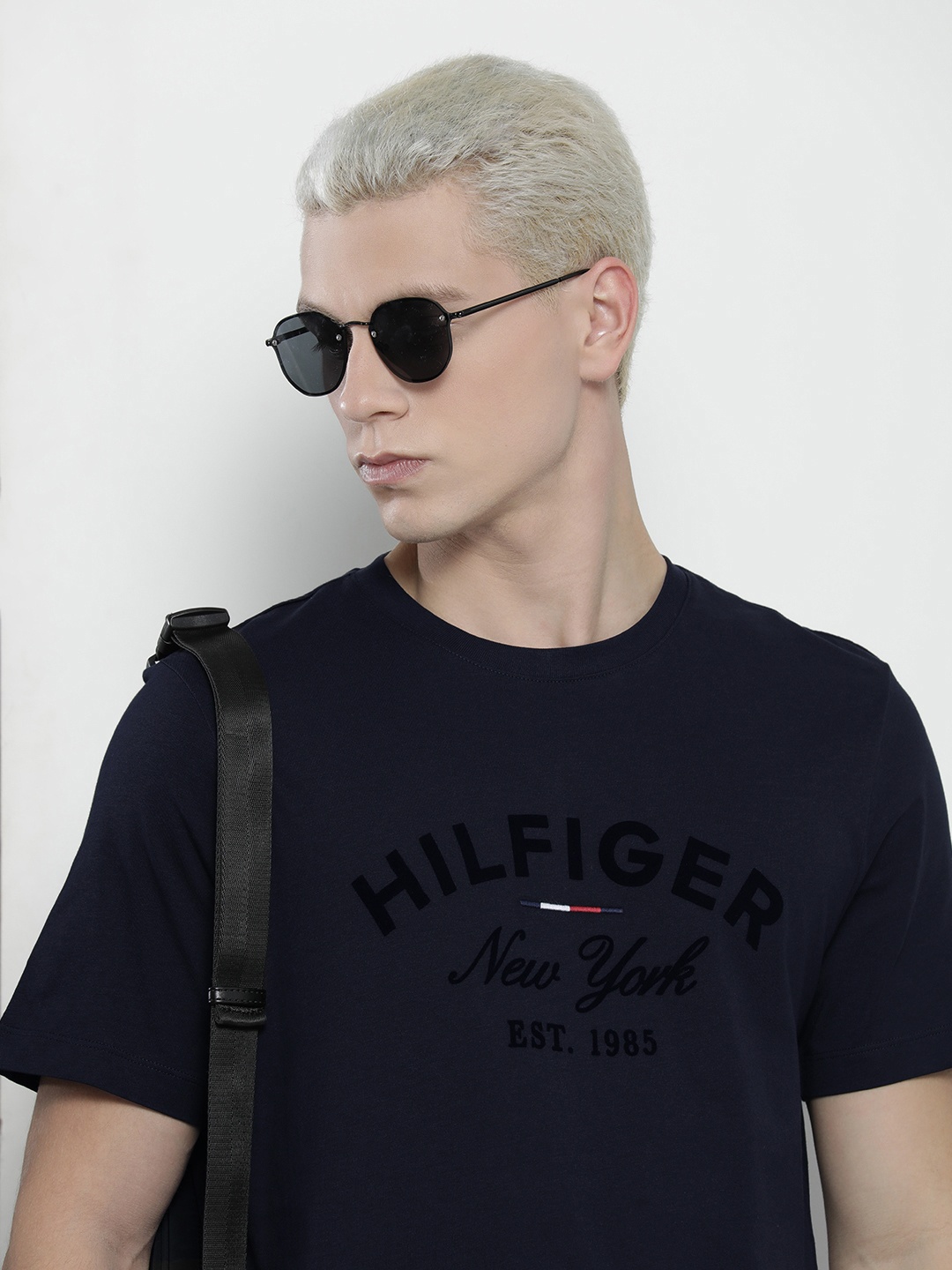 

Tommy Hilfiger Men Pure Cotton Brand Logo Printed T-shirt, Navy blue