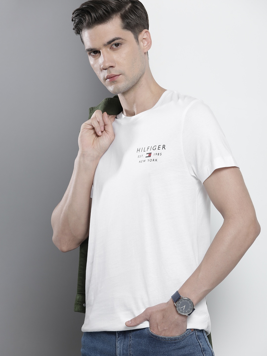 

Tommy Hilfiger Men Pure Cotton Brand Logo Printed Slim Fit T-shirt, White