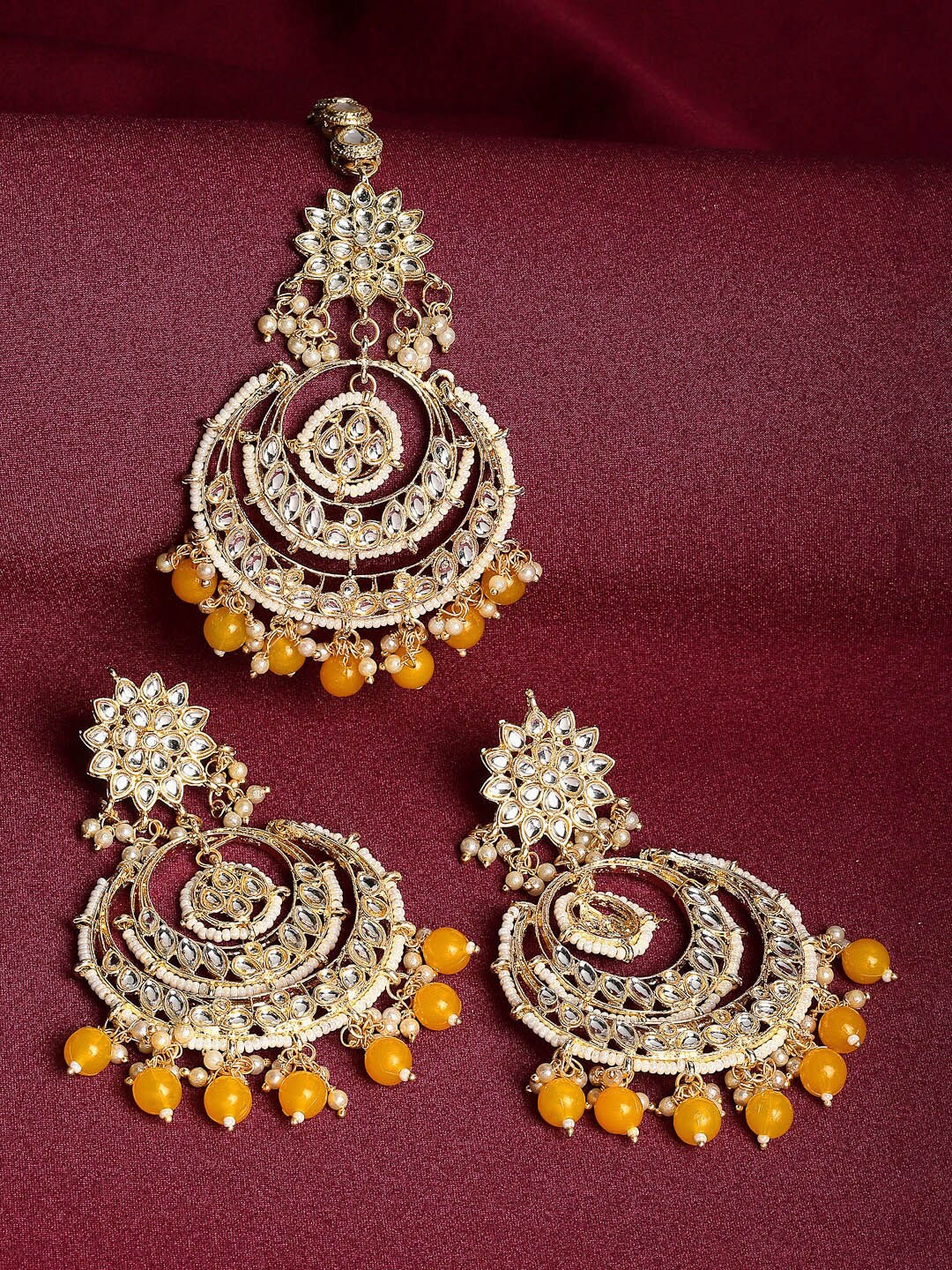 

Kennice Stone-Studded Maangtikka With Earrings, Yellow