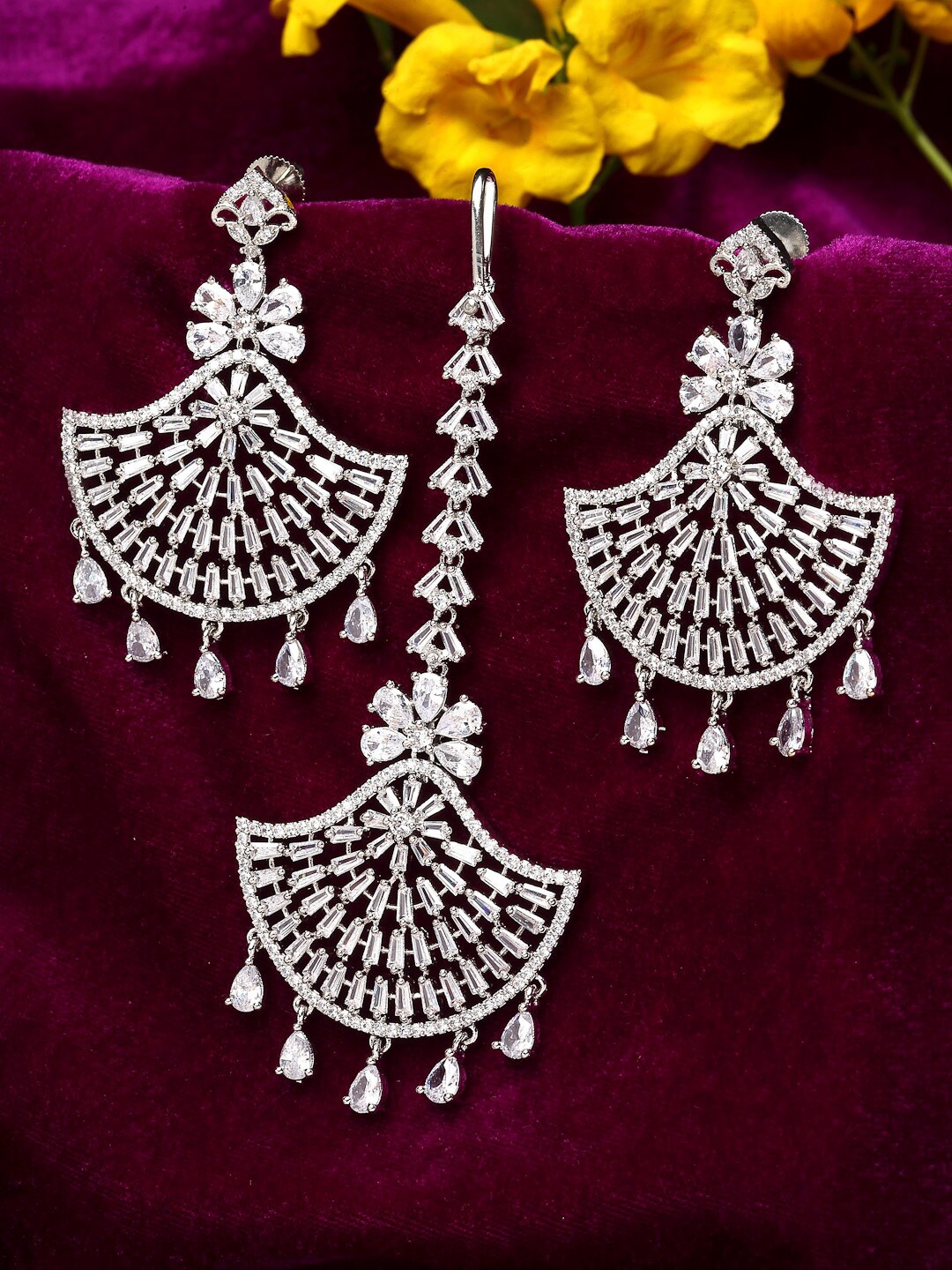 

Kennice AD-Studded Maangtikka With Earrings Set, Silver