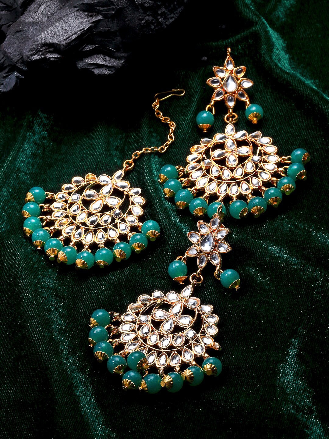 

Kennice Women Gold-Plated Kundan-Studded & Beaded Jewellery Set, Sea green