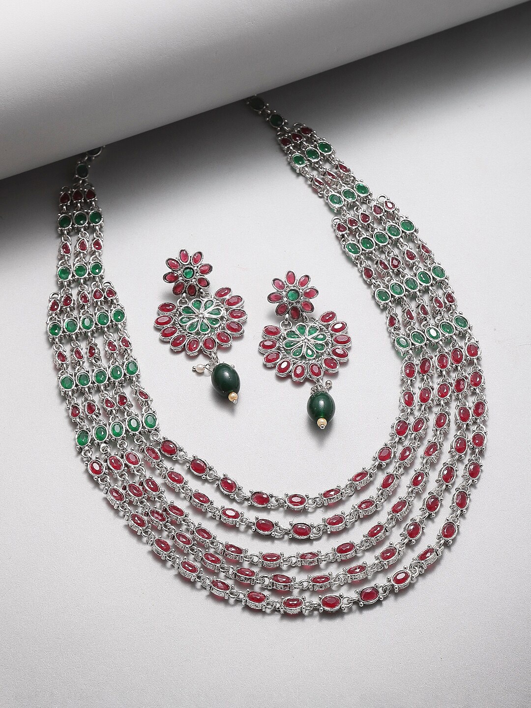 

Kennice Silver-Plated Kundan Studded & Beaded Jewellery Set
