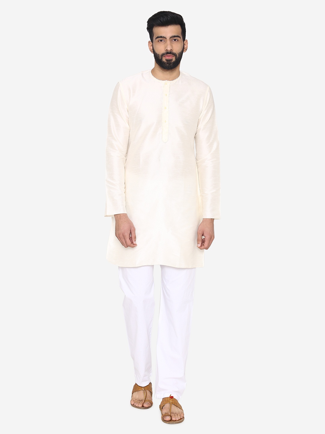 

Manyavar Men Off-White Solid Straight Kurta