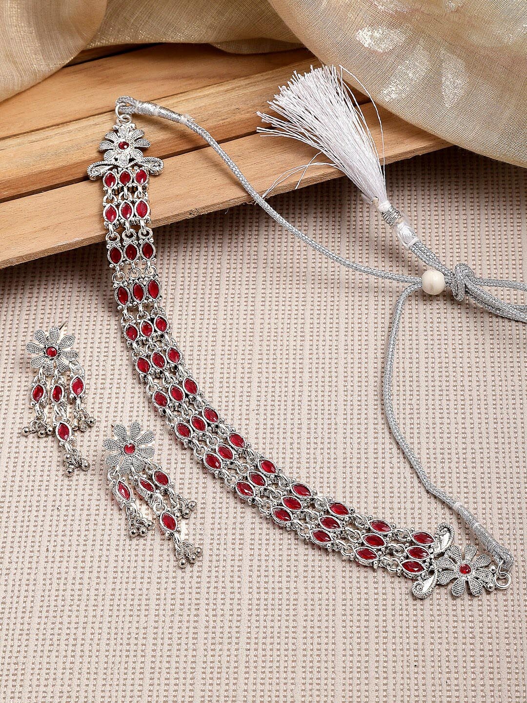 

Kennice Silver Plated Kundan Studded Jewellery Set, Red