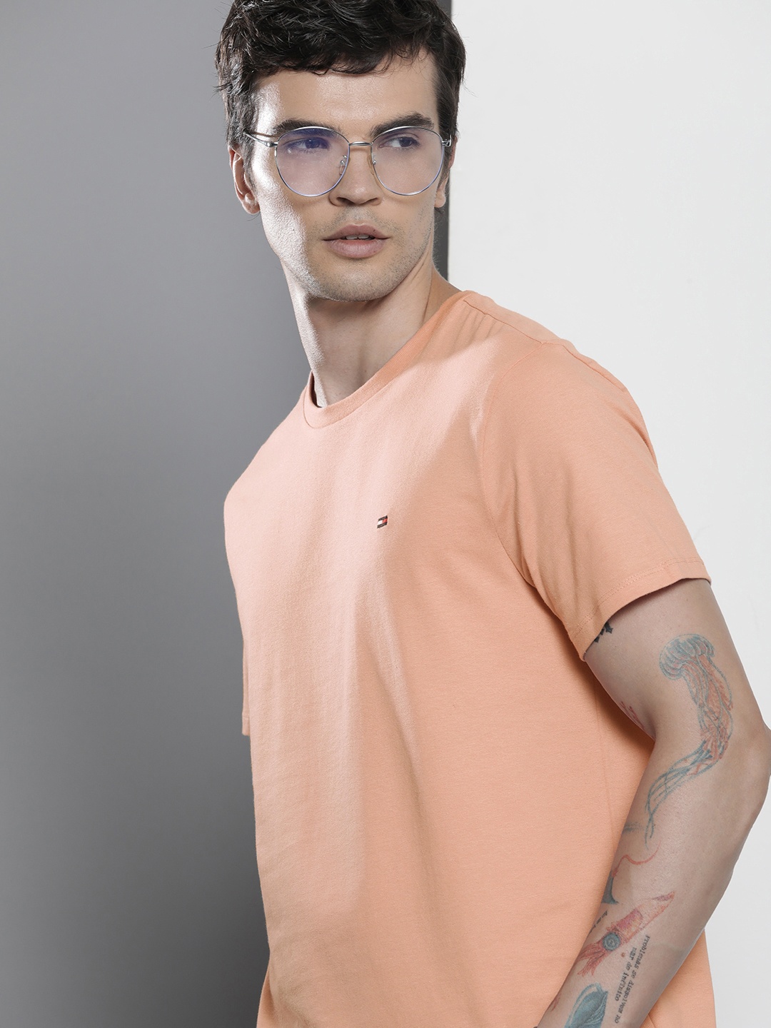

Tommy Hilfiger Round Neck Pure Cotton T-shirt, Pink