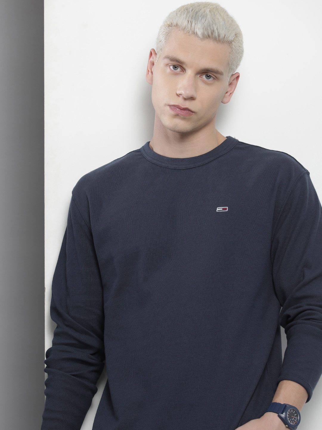 

Tommy Hilfiger Men Solid Pure Cotton T-shirt, Navy blue