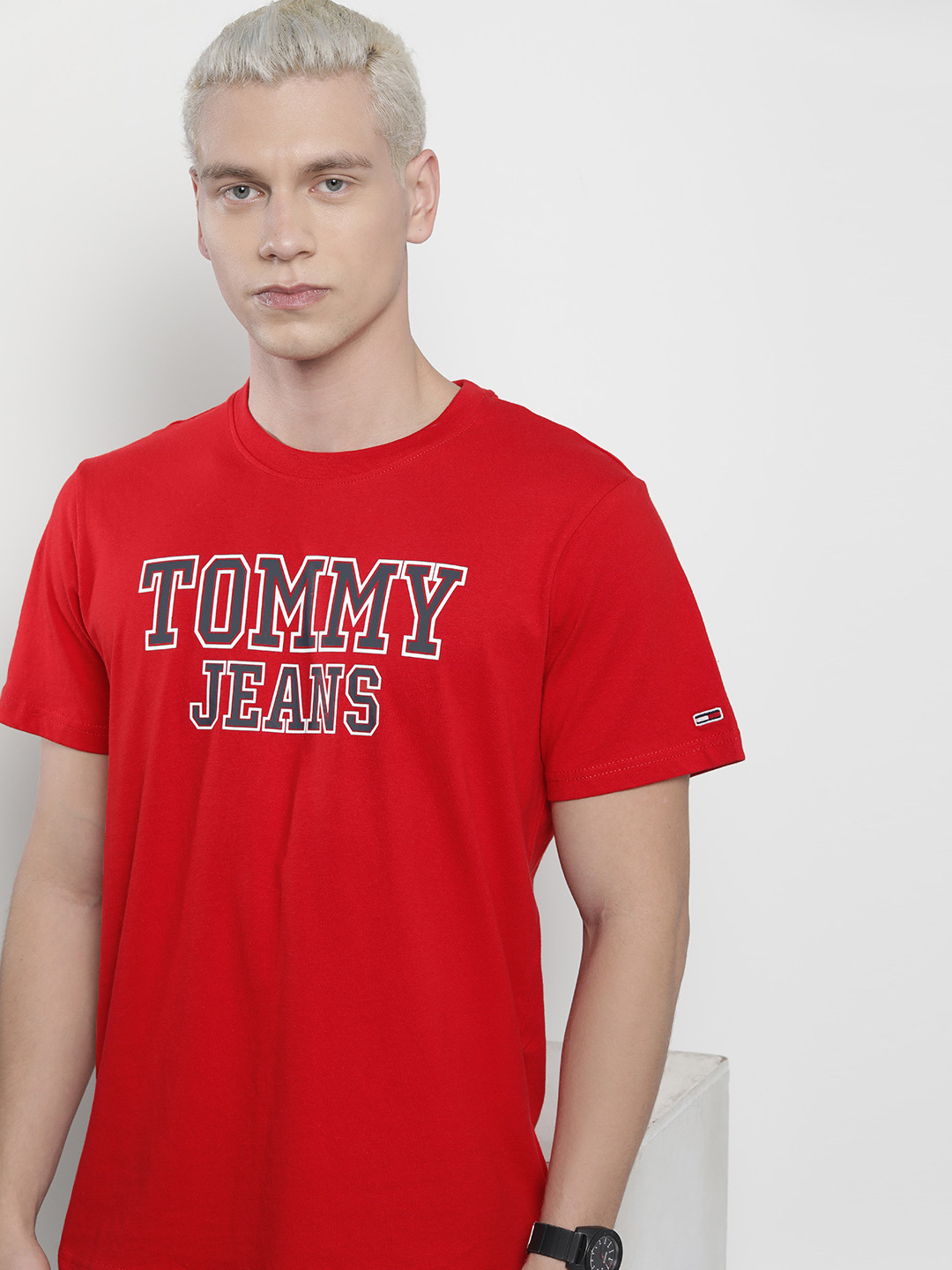 

Tommy Hilfiger Men Brand Logo Printed Pure Cotton T-shirt, Red