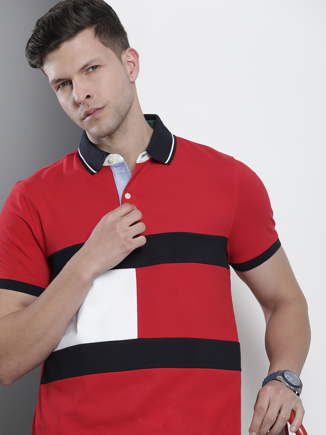 

Tommy Hilfiger Men Colourblocked Polo Collar T-shirt, Red