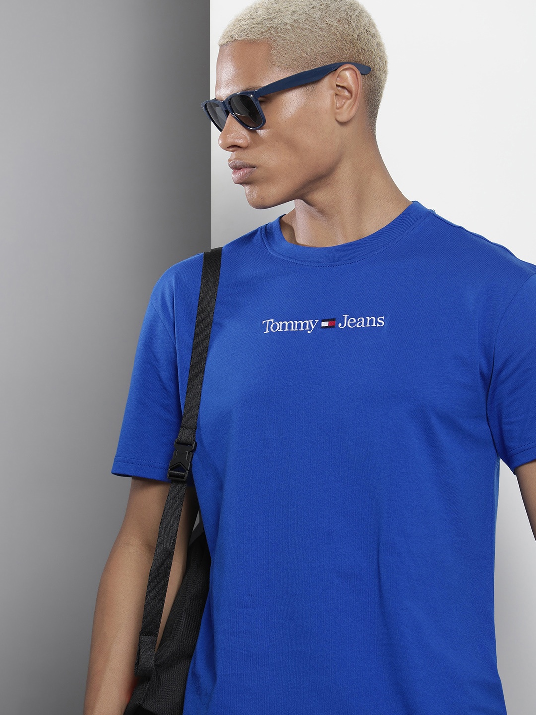 

Tommy Hilfiger Men Pure Cotton Brand Logo Printed T-shirt, Blue