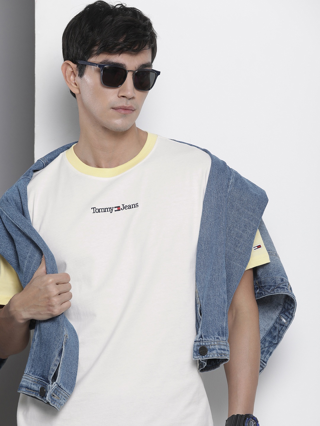 

Tommy Hilfiger Solid Pure Cotton T-shirt, Off white