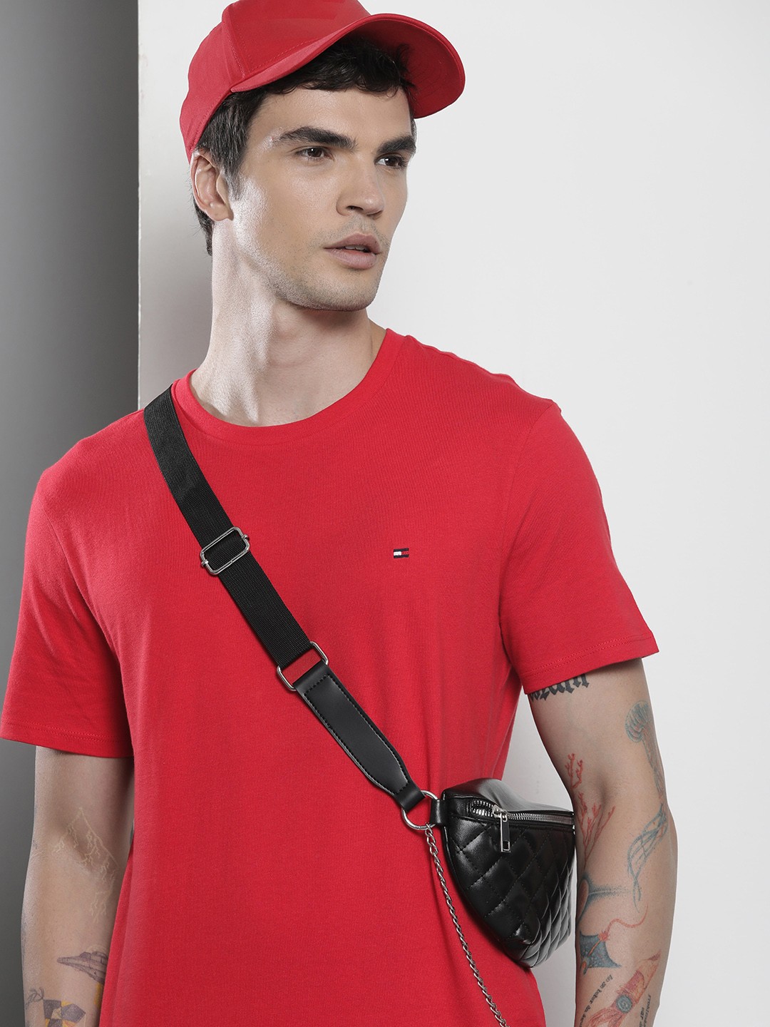

Tommy Hilfiger Round Neck Pure Cotton T-shirt, Red