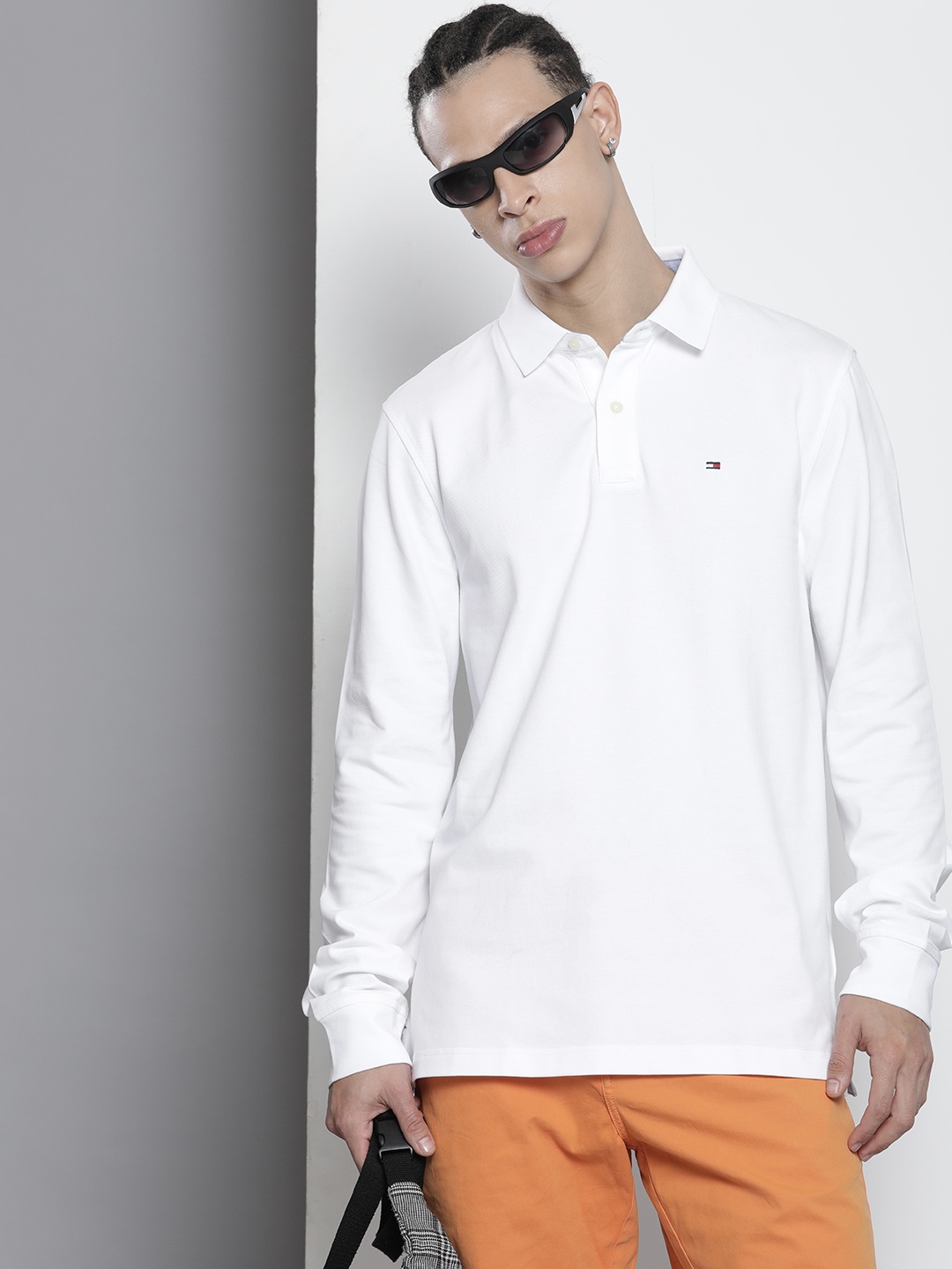 

Tommy Hilfiger Men Solid Long Sleeves Polo Collar T-shirt, White