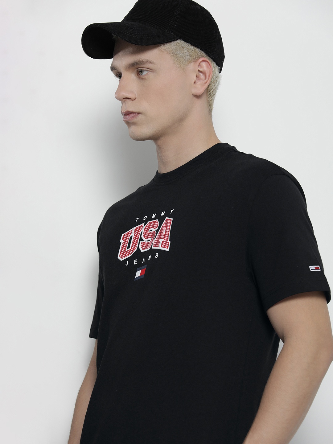 

Tommy Hilfiger Men Pure Cotton Brand Logo Printed T-shirt, Black