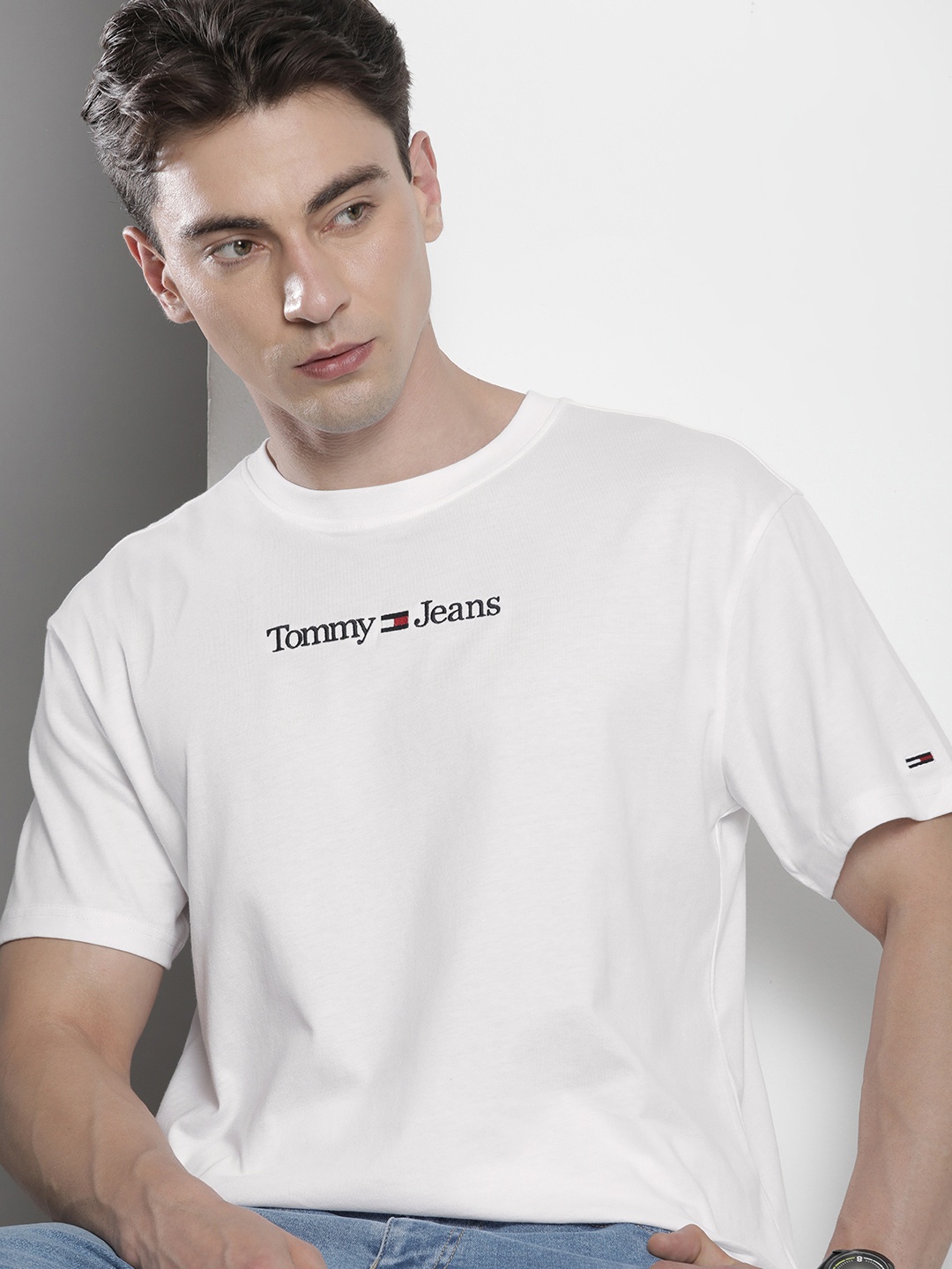 

Tommy Hilfiger Men Embroidered Brand Logo Pure Cotton T-shirt, White