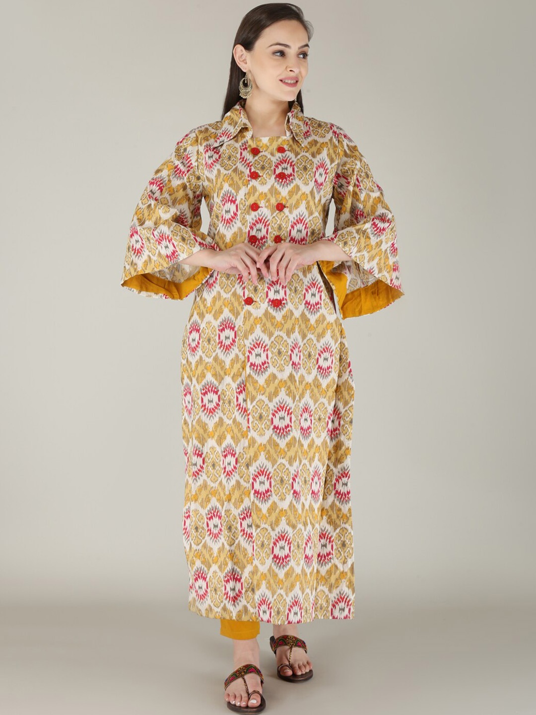 

HERE&NOW Women Printed Kurta with Trousers, Yellow