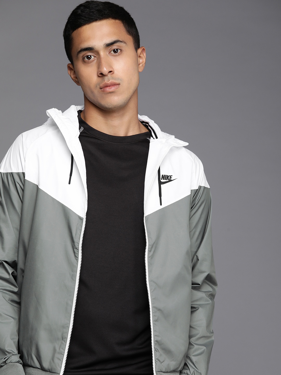 

Nike AS M NSW WR NFS Colourblocked Hooded Sporty Jacket, Grey